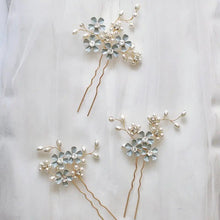 Load image into Gallery viewer, Forget me not hairpins, &#39;Something Blue&#39; Set of 3
