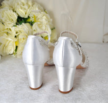 Load image into Gallery viewer, Beaded Bridal Sandals with Block Heel Size UK6/US8.5
