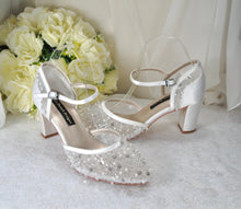 Load image into Gallery viewer, Beaded Bridal Sandals with Block Heel Size UK6/US8.5
