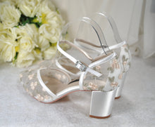 Load image into Gallery viewer, Embroidered Floral Bridal Sandals UK5/US7.5
