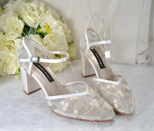 Load image into Gallery viewer, Embroidered Floral Bridal Sandals UK5/US7.5
