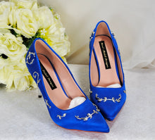 Load image into Gallery viewer, Beauty and the Beast Blue Wedding Shoes Size UK5/US7.5
