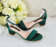 Load image into Gallery viewer, Emerald Green Block Heel Sandals Size UK5/US7.5
