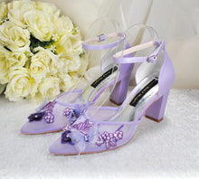 Load image into Gallery viewer, Purple Butterfly Block Heels
