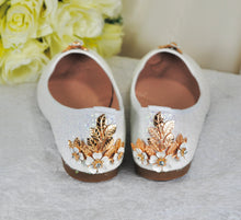 Load image into Gallery viewer, Cherry Blossom Ballet Flats UK4/US6.5
