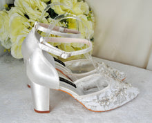 Load image into Gallery viewer, Lace Block Heel Bride Shoes - Size UK4/US6.5
