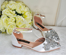 Load image into Gallery viewer, Bridal Flats with Rhinestone Appliqué
