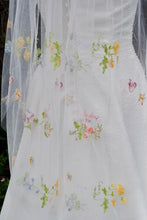 Load image into Gallery viewer, Blue Meadow Flower Wedding Veil
