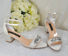 Load image into Gallery viewer, Block Heel Wedding Shoes UK8/US10.5
