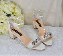 Load image into Gallery viewer, Block Heel Wedding Shoes UK8/US10.5
