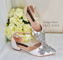 Load image into Gallery viewer, Bridal Flats with Rhinestone Appliqué
