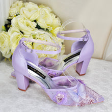 Load image into Gallery viewer, Lilac Butterfly Block Heel Bridal Shoes - Size UK7/US9.5
