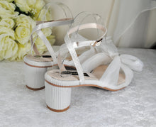 Load image into Gallery viewer, White Wedding Shoes  Size UK6/US8.5
