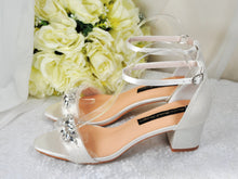 Load image into Gallery viewer, Block Heel Wedding Shoes UK8/US10.5
