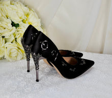 Load image into Gallery viewer, Black Filigree Vine Wedding Shoes Size UK5/US7.5
