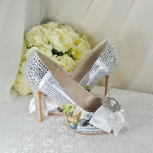 Load image into Gallery viewer, Alice in Wonderland Wedding Shoes
