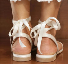 Load image into Gallery viewer, Ivory Flat Sandals Size UK7/US9.5
