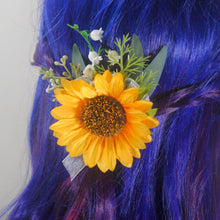 Load image into Gallery viewer, Sunflower Hair Comb
