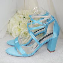 Load image into Gallery viewer, Satin Block Heel Bridal Shoe,
