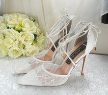 Load image into Gallery viewer, Bridal White Lace Wedding Sandals UK7/US9.5
