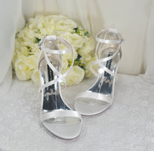 Load image into Gallery viewer, Satin Block Heel Bridal Shoe,
