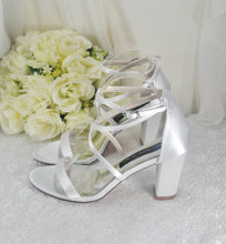 Load image into Gallery viewer, Satin Block Heel Bridal Shoe,
