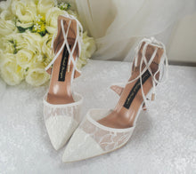 Load image into Gallery viewer, Bridal White Lace Wedding Sandals UK4/US6.5
