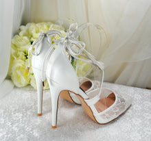 Load image into Gallery viewer, Bridal White Lace Wedding Sandals UK7/US9.5
