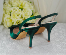 Load image into Gallery viewer, Emerald Green Satin Sling backs &amp; Matching Bag
