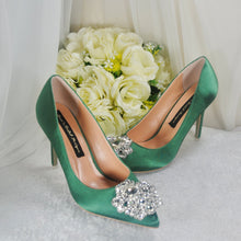 Load image into Gallery viewer, Green Satin Bridal Shoe - UK7/US9.5
