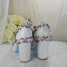 Load image into Gallery viewer, Rose Flowers Glitter Block Heel Bridal Shoes UK5/US7.5
