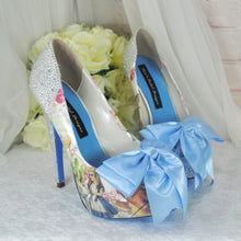 Load image into Gallery viewer, Alice in Wonderland Bridal Shoes UK5/US7.5
