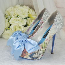 Load image into Gallery viewer, Alice in Wonderland Bridal Shoes UK5/US7.5
