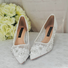 Load image into Gallery viewer, Floral Beaded Lace Heels UK7/US9.5
