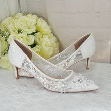 Load image into Gallery viewer, Floral Beaded Lace Heels UK7/US9.5
