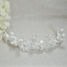 Load image into Gallery viewer, Porcelain Clay Flowers Tiara
