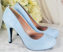 Load image into Gallery viewer, Blue Suede Wedding Shoes Size UK4/US6.5
