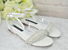 Load image into Gallery viewer, Ivory Pearl Flat Sandals - Size UK6/US8.5
