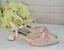 Load image into Gallery viewer, Regency Era Inspired Bridal Shoes UK6/US8.5
