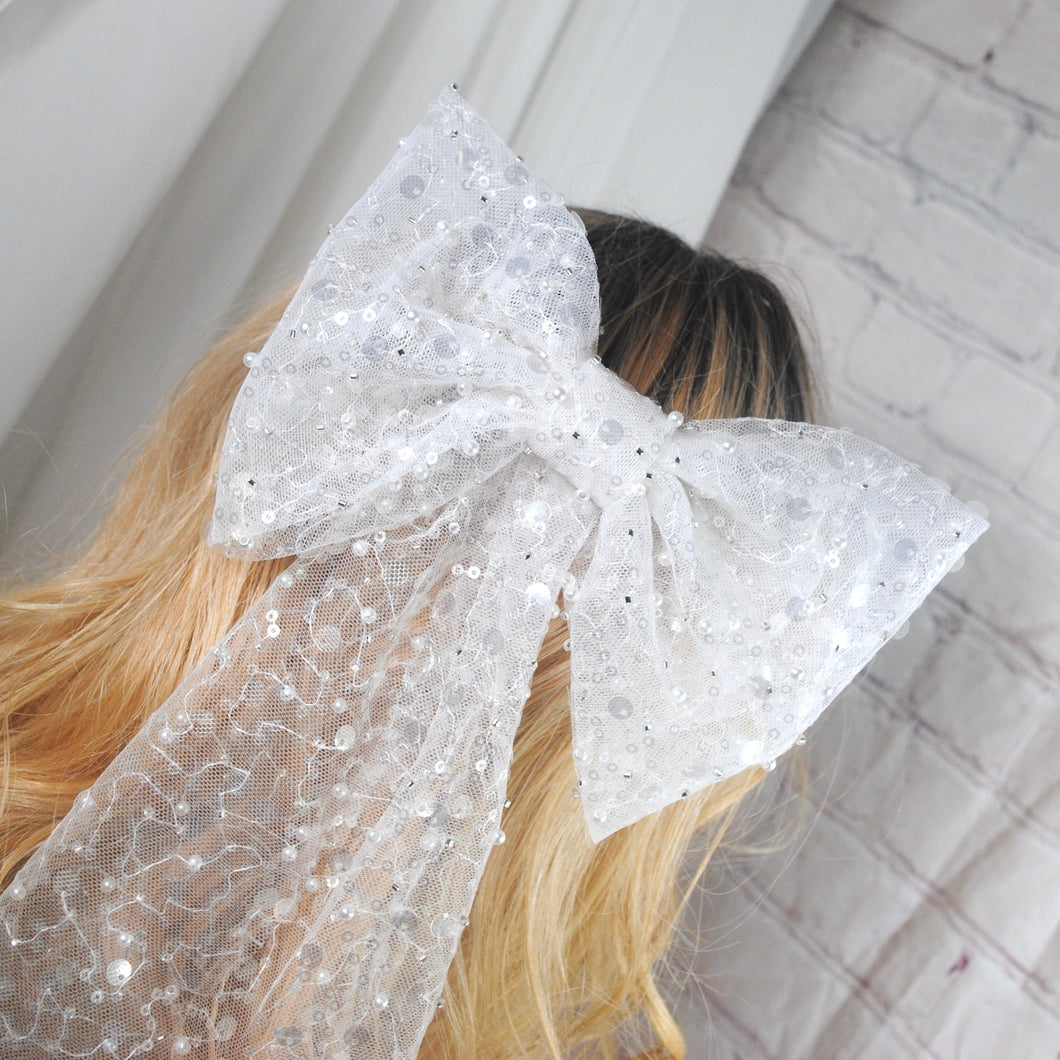 Sparkling Beaded Bow - White