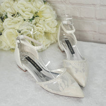 Load image into Gallery viewer, Lace Pointy Toe Flats Ivory and Pearl Size Uk3/US5.5
