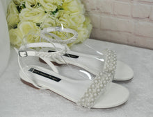 Load image into Gallery viewer, Ivory Pearl Flat Sandals - Size UK6/US8.5
