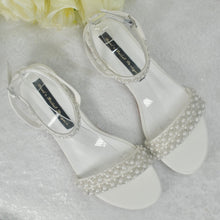 Load image into Gallery viewer, Ivory Pearl Flat Sandals - Size UK6/US8.5
