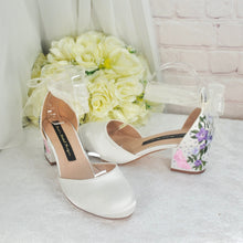 Load image into Gallery viewer, Ivory Satin Bridal Sandals with Floral Embroidery, UK4/US6.5
