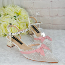 Load image into Gallery viewer, Regency Era Inspired Bridal Shoes UK6/US8.5
