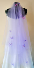 Load image into Gallery viewer, IN STOCK 100cm Pastel Lilac Purple Bridal Veil with 3D Butterflies, 2-tier Wedding Veil with Silk Butterfly
