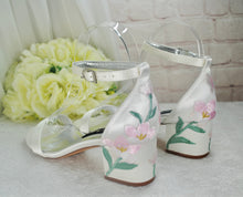 Load image into Gallery viewer, Ivory Satin Bridal Sandals with Pink Floral Embroidery, UK5/US7.5
