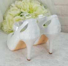 Load image into Gallery viewer, Peep Toe Bridal Booties UK5/US7.5
