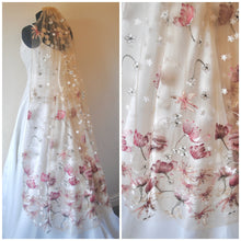 Load image into Gallery viewer, Lotus Flower Floral Veil, Wedding Veil with Pink Lotus Flowers
