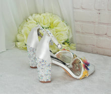 Load image into Gallery viewer, Embroidered Block Heel Bridal Shoes with Silk Butterflies
